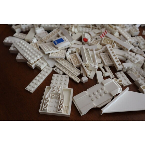 2 lbs. Pounds 9oz Mixed Lot Lego Bulk White Bricks Pieces Plates Blocks READ - Picture 7 of 12